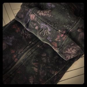 Lululemon Scuba Hoodie Light Cotton Fleece